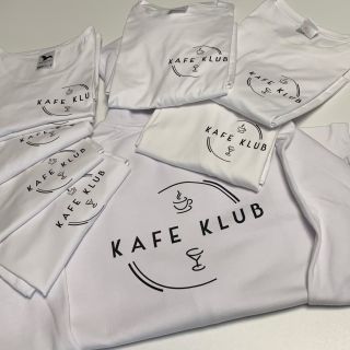 ✨ Parádní trička a mikiny pro Kafe Klub jsou na světě! 🎉 Zakázková výroba pro skvělý tým. ☕ #KafeKlub #ZakazkovaVyroba...